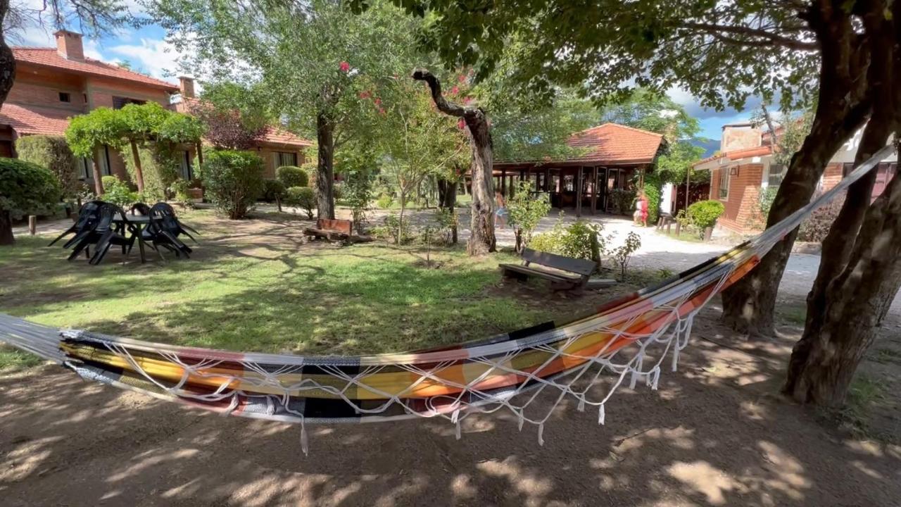 Cabanas Agua Que Brilla Mina Clavero Exteriör bild