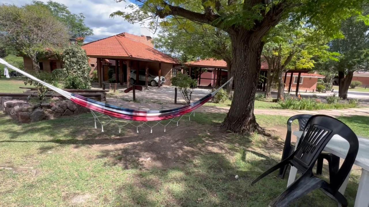 Cabanas Agua Que Brilla Mina Clavero Exteriör bild