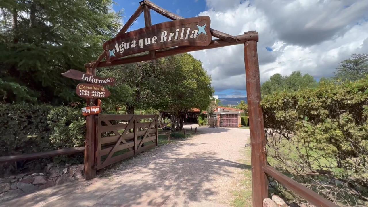 Cabanas Agua Que Brilla Mina Clavero Exteriör bild