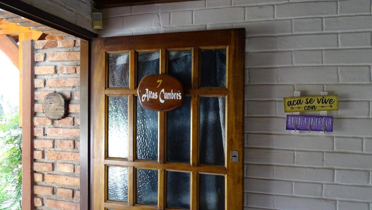 Cabanas Agua Que Brilla Mina Clavero Exteriör bild