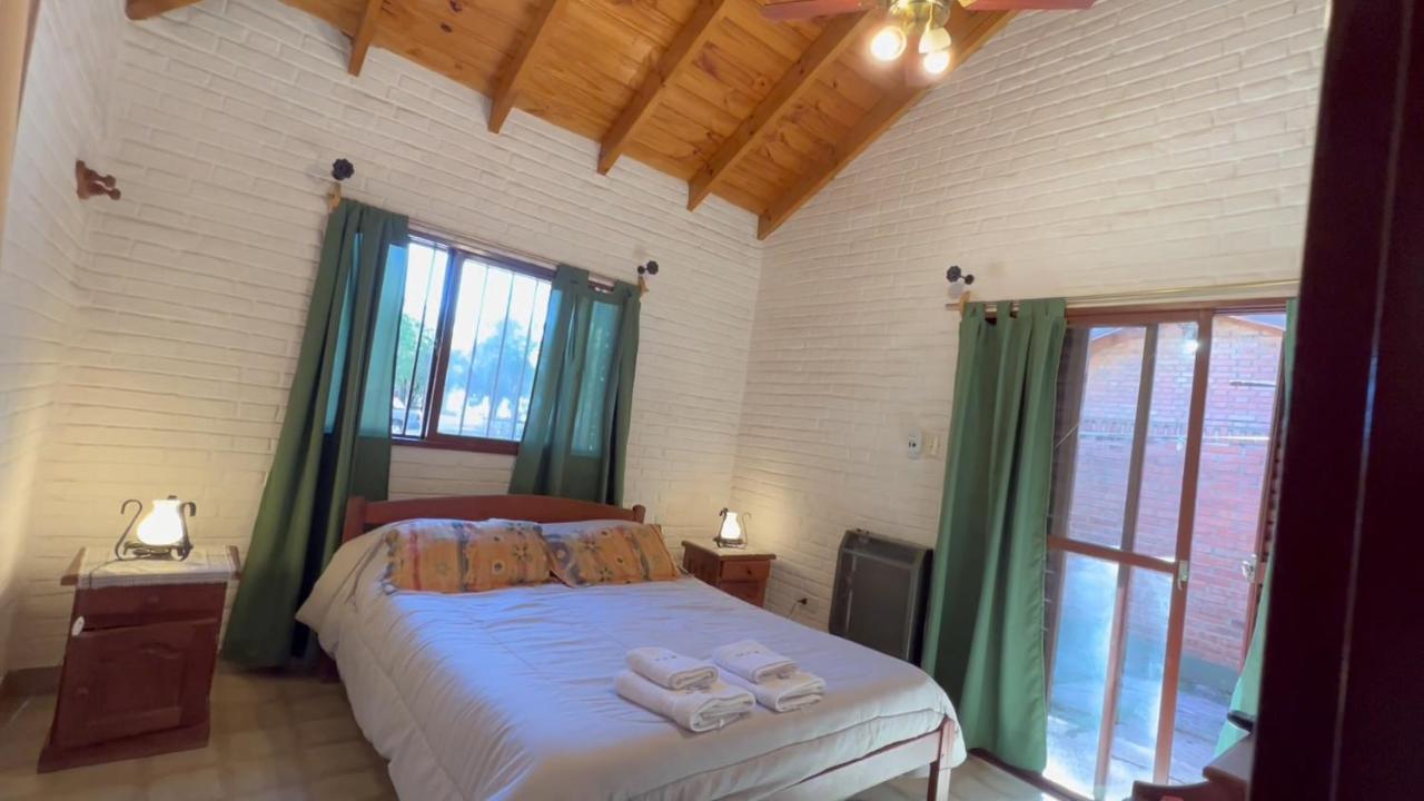 Cabanas Agua Que Brilla Mina Clavero Exteriör bild
